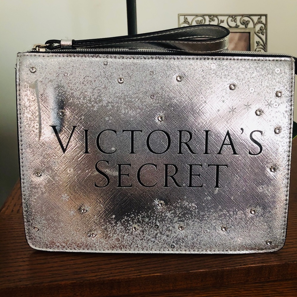 Large Victoria’s Secret Travel/Cosmetic Bag.